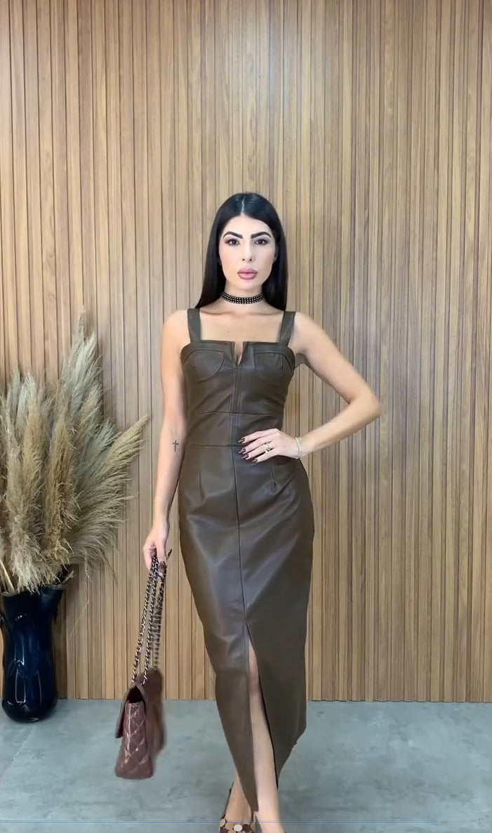 Vestido Courino Decote Retrô