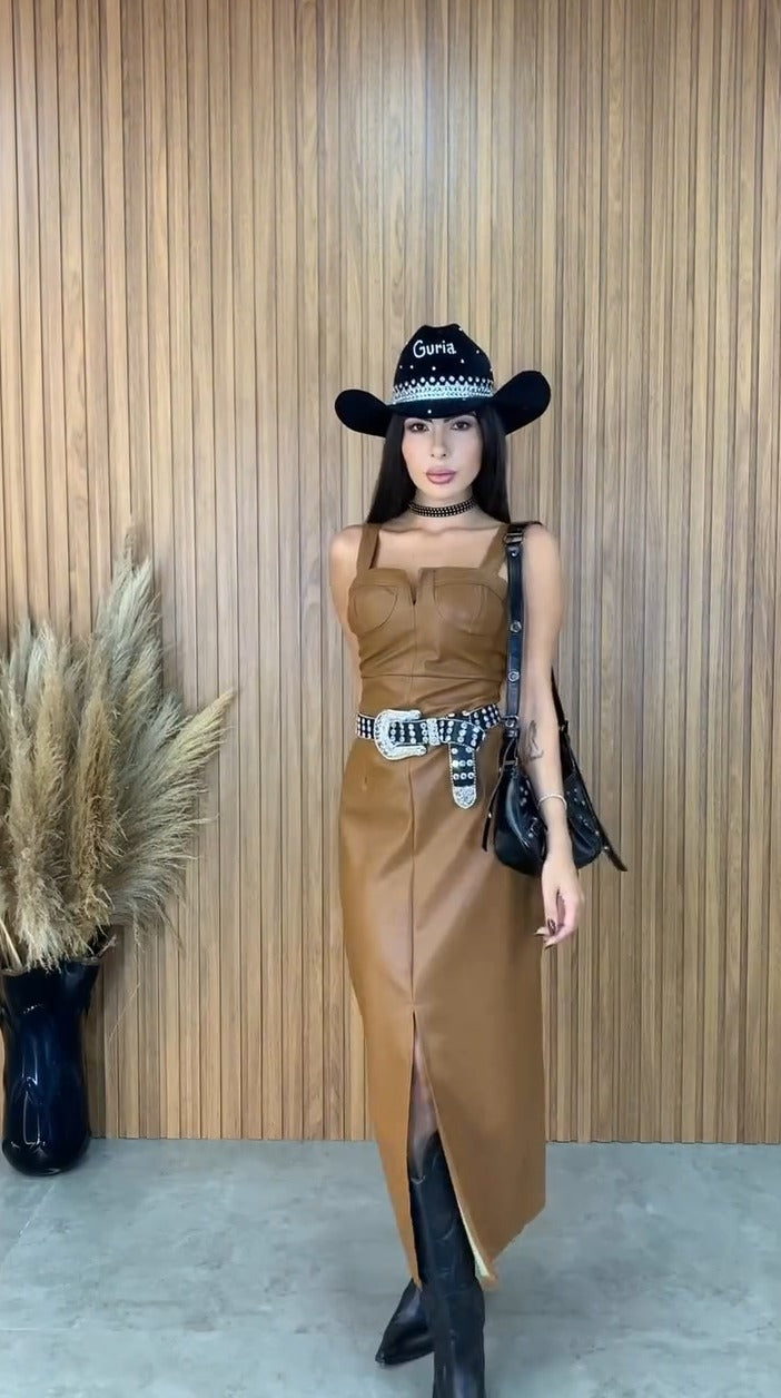 Vestido Courino Decote Retrô